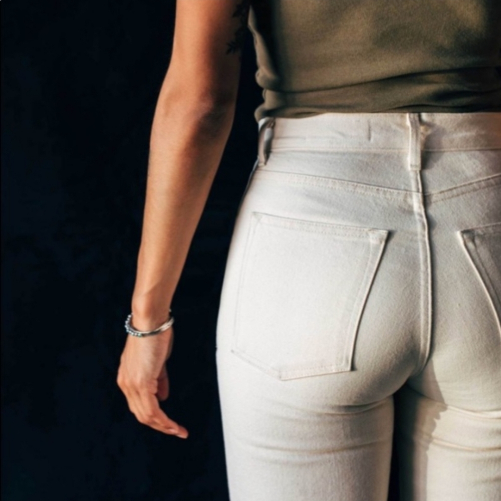 imogene + willie High-Rise Straight Leg Jeans in Cream - Picture 3 of 8